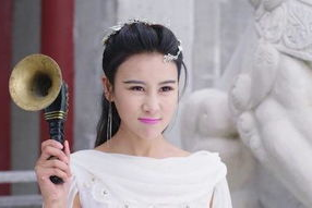 演员飞儿,光影交织的演艺人生